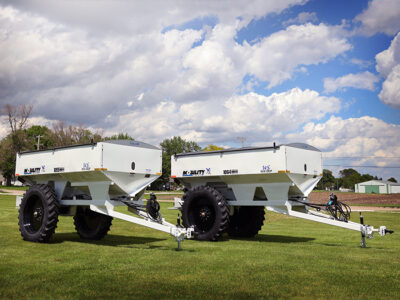 Dalton Mobility X2 dual bin dry spreader